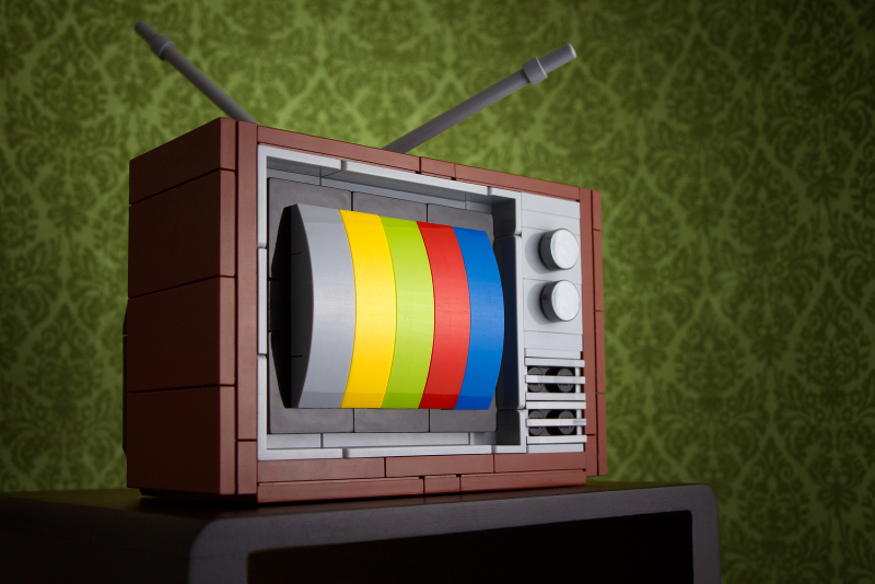 Illustration for article titled Satisfy your inner Master Builder with these snazzy retro Lego kits